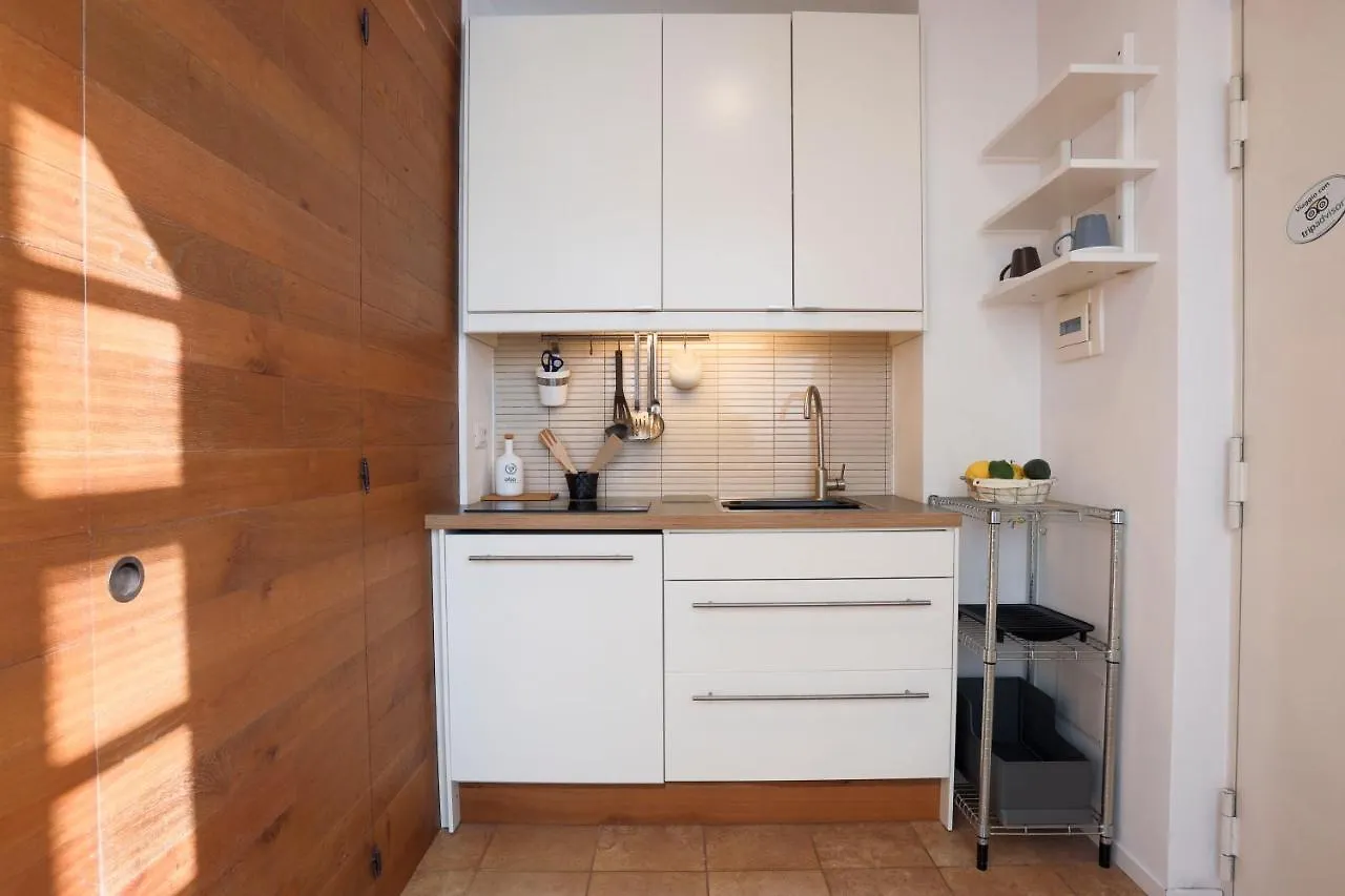 Ponti Rossi Sunny Apartament Neapel 0*,  Italien