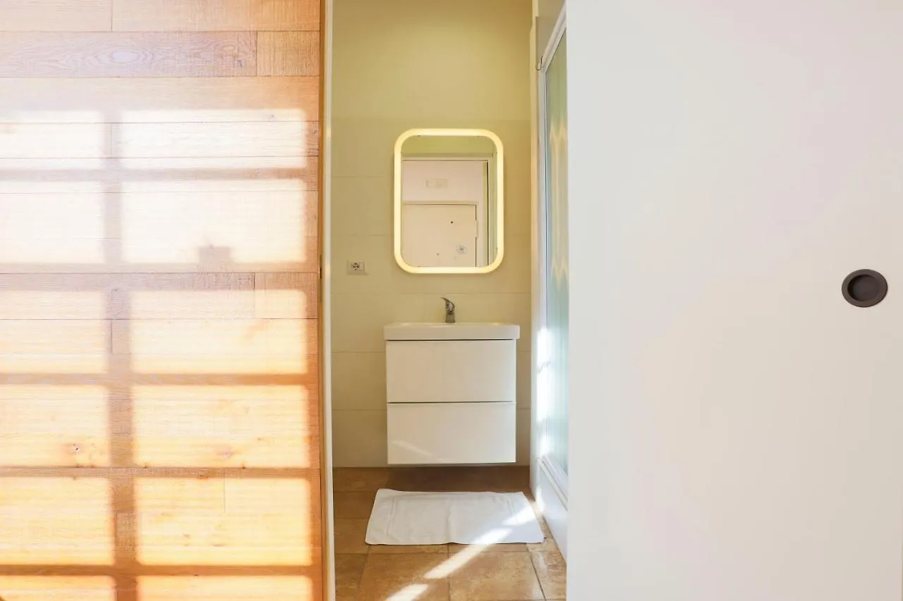 Ponti Rossi Sunny Apartament Naples Apartment